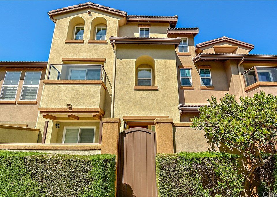 1st image of 17871 Shady View Dr Unit 52