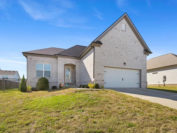 205 Skaggs Blvd, Nicholasville, KY 40356