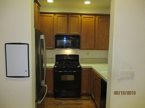 3rd image of 8138 Crystal Walk Cir
