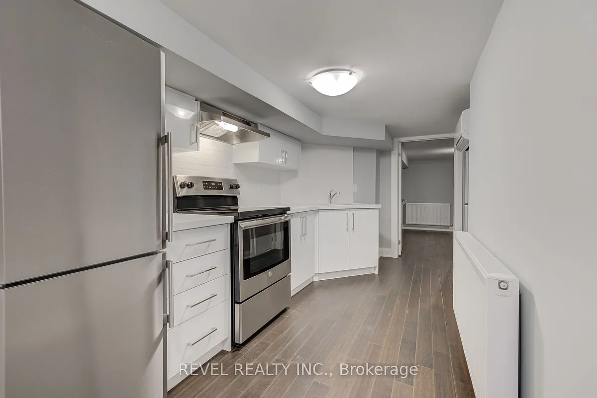 Building Photo - 1064 College St #BASEMENT