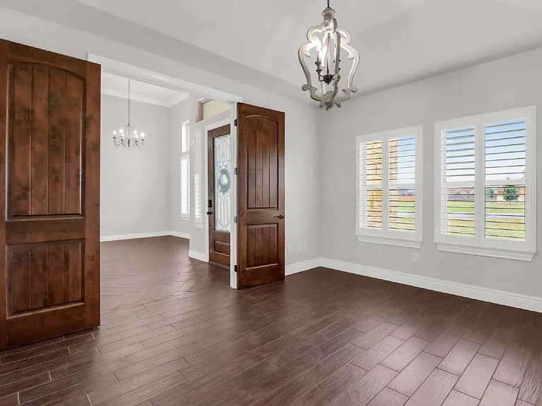 380 Abrego Lake Dr — Photo 8