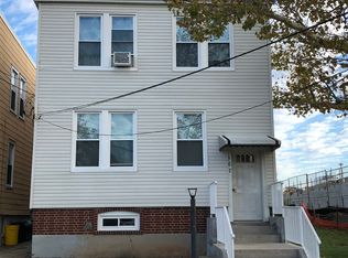 165 W 5th St, Bayonne, NJ 07002