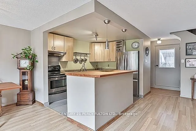 16 Elgin St #271 — Photo 4