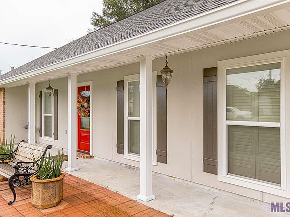 3rd image of 43248 E Pond Dr