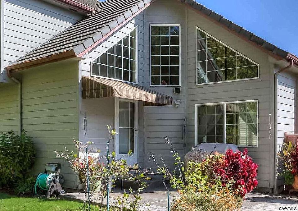 2nd image of 6579 Littler Dr N