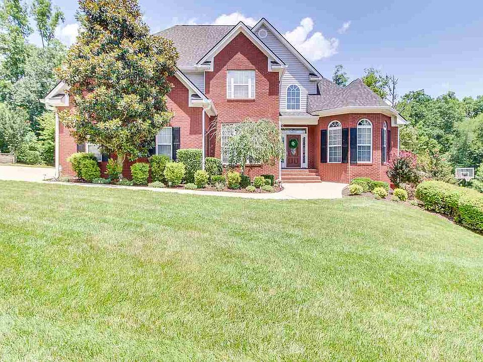 1st image of 2945 Creekside Dr NW