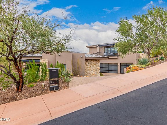 2nd image of 9710 N PALISADES Boulevard