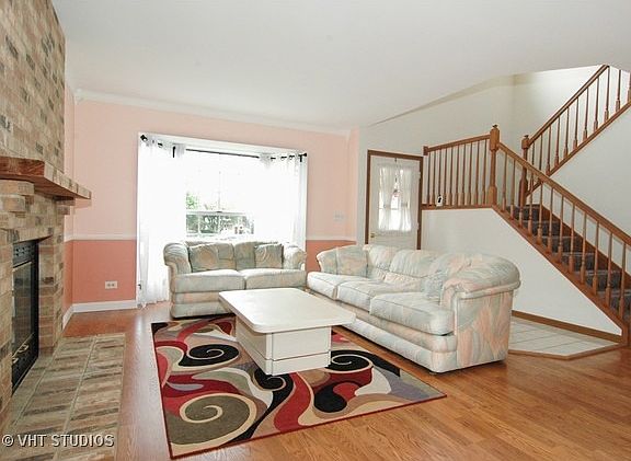 2nd image of 4215 Peartree Dr