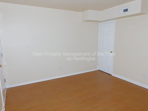 3rd image of 4216 Parker St #G
