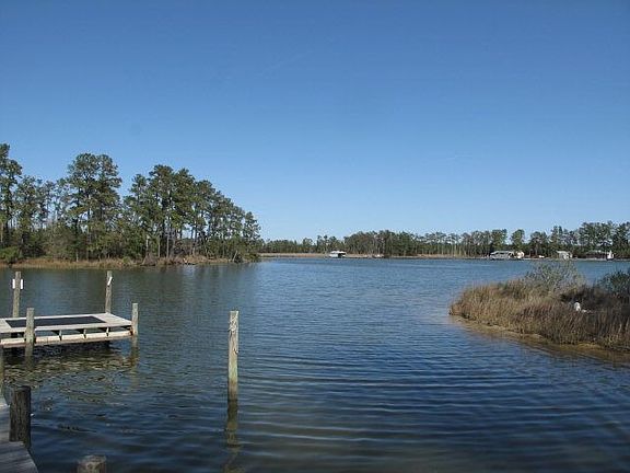5th image of 484 Kingscote Dr