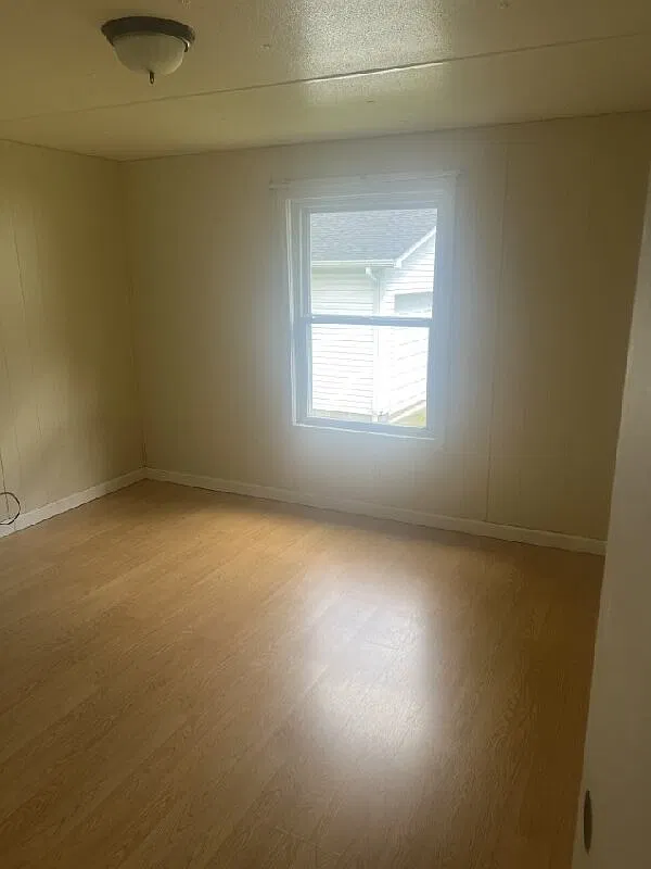 10835 Bent Branch Rd — Photo 4