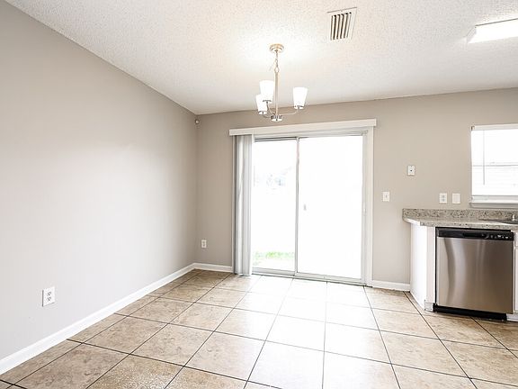 5th image of 7909 Cherry Blossom Dr S