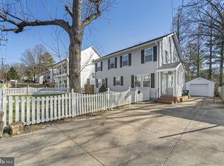 3033 Wayne Rd, Falls Church, VA 22042