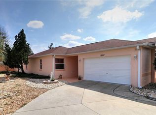 1002 Laredo Ln, Lady Lake, FL 32159