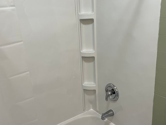 4th image of 452 Center St #1