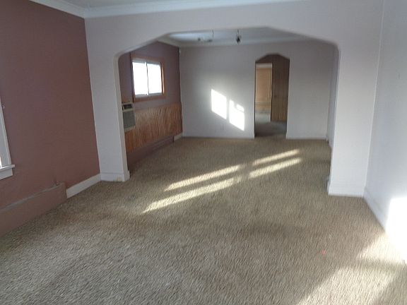 3rd image of 1336 Freeland Ave