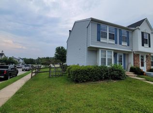 1 Triple Crown Ct, Windsor Mill, MD 21244