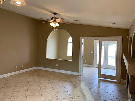4th image of 4412 Meadowlark Wing Way