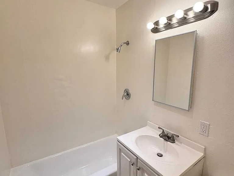 17441 Jacquelyn Ln — Photo 11
