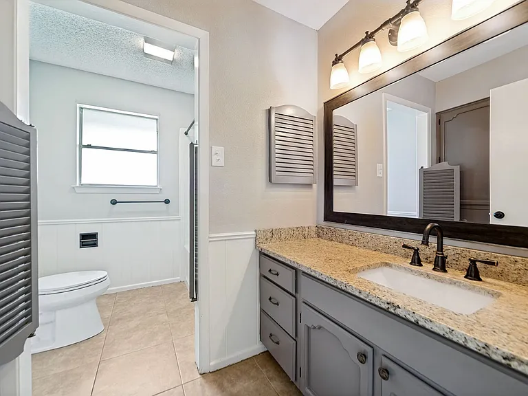 313 Sagecrest Dr — Photo 19