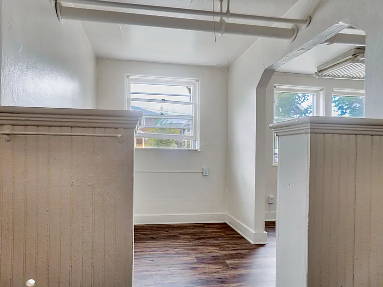 Warnell Apartments! — Photo 4