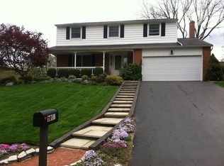 1207 Brookridge Dr, Columbus, OH 43235