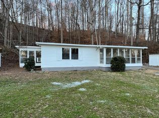 6705 Claude Parks Rd, Murrayville, GA 30564