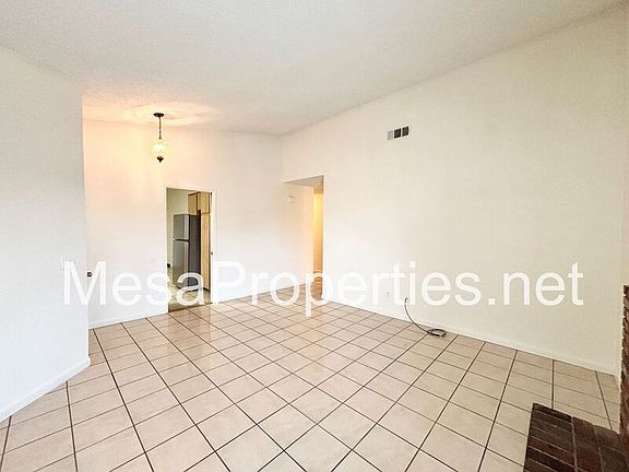 5th image of 13667 Gemini St