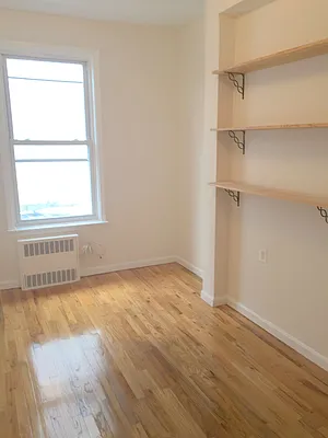 Rented by Royal House Realty, Inc. | media 13