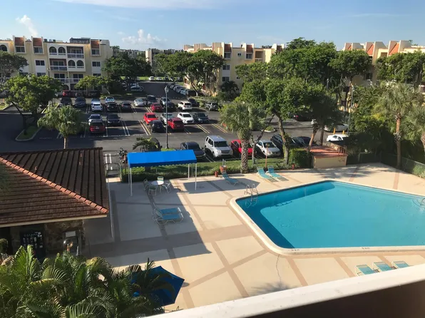 7707 Camino Real #206, Miami, FL 33143
