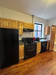 Rented by Aimee Grodanz, LREB