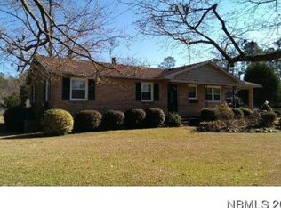 1211 Park Dr, Trent Woods, NC 28562