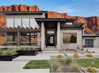 95 N Crest Rd, Washington, UT 84780