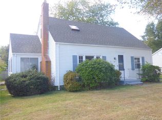 44 Bassett Ln, Madison, CT 06443