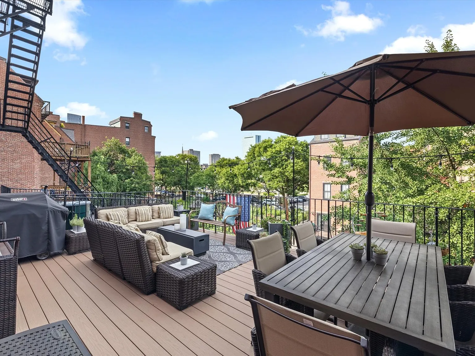 2 bed, 1206 sqft, $5,800 — Photo 1
