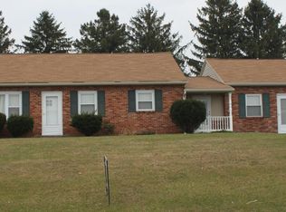 9935 Winterstown Rd, Red Lion, PA 17356