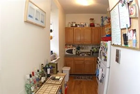 Rented by Douglas Elliman | media 29