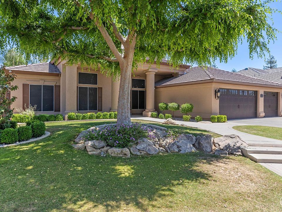 6304 Blue Tee Ct, Bakersfield, CA 93312 | Zillow