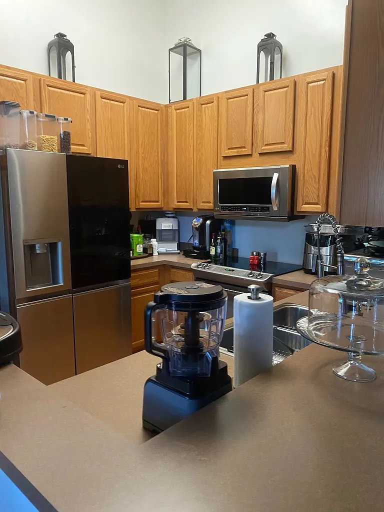 3 bed, 1596 sqft, $2,250 — Photo 4