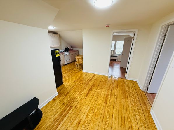 627 Raritan Rd FLOOR 2