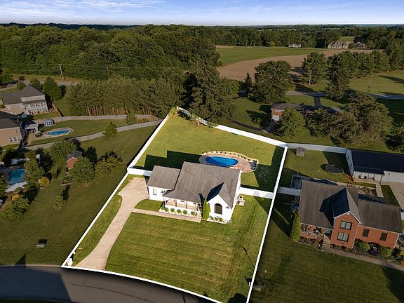 3rd image of 1033 Kacie Dr