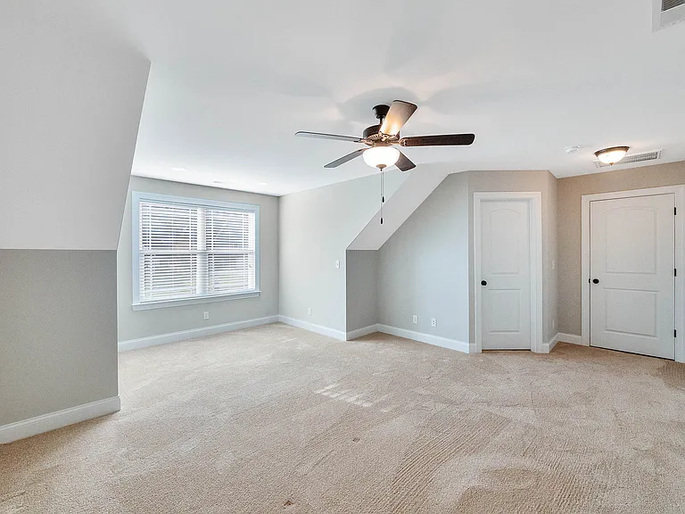 8052 Burgundy Cir — Photo 23