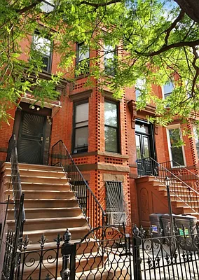 Rented by Compass | media 9