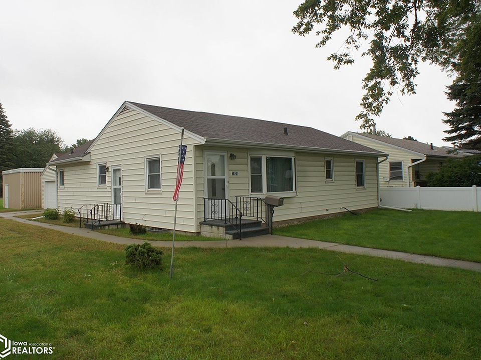 1st image of 1229 Betsy Ln