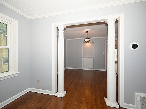 5th image of 8652 Minnehaha Ln