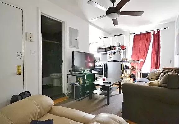2nd image of 216 E 36th St APT 6F