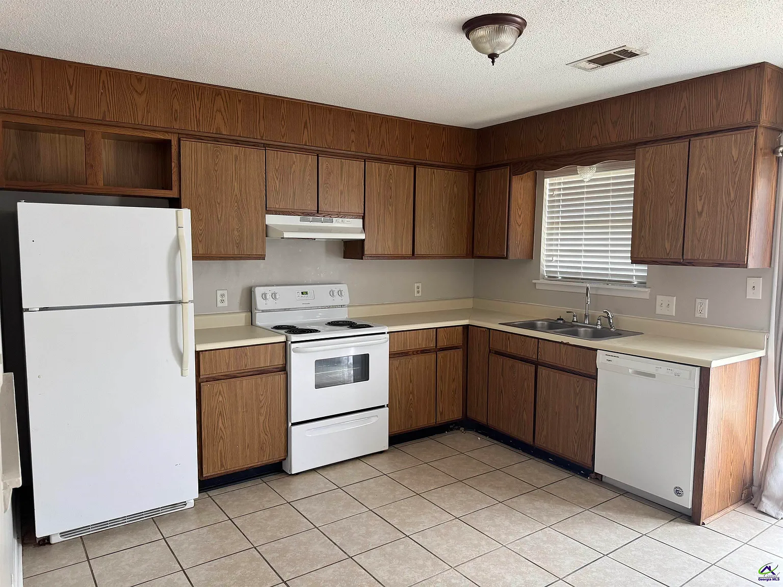 2 bed, 1.0 bath, 900 sqft, $950 — Photo 4