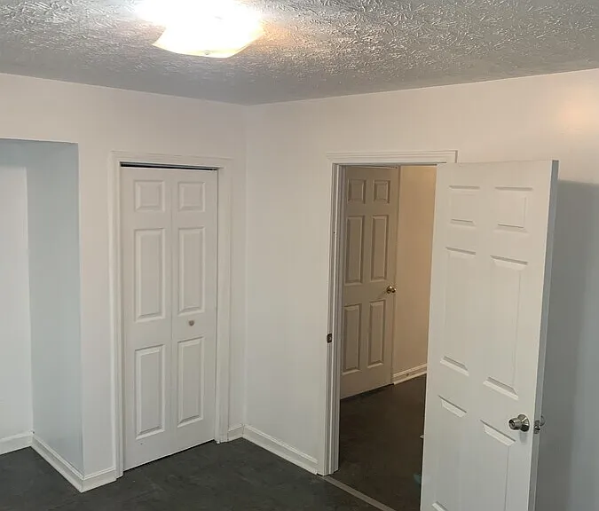 4220 Sunset Ave — Photo 8