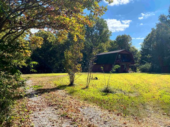 766 Jackson Hill Rd, Hornbeak, TN 38232