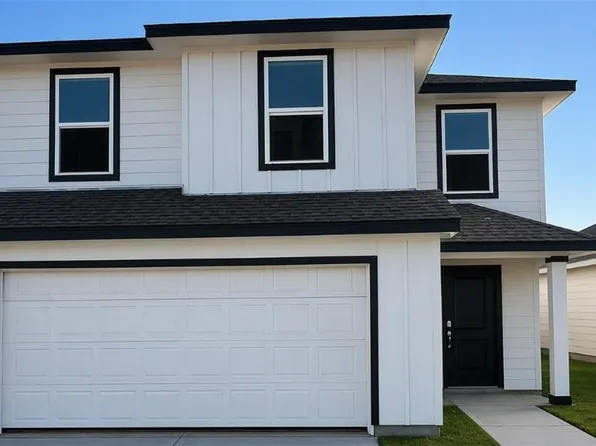 512 Meansville Dr, Odem, TX 78370